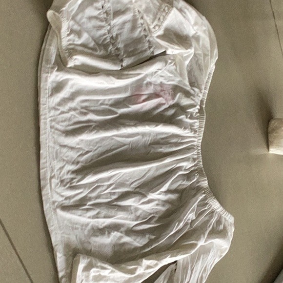 Lilly Pulitzer off shoulder top, white, SZ M, NWT - Picture 3 of 4